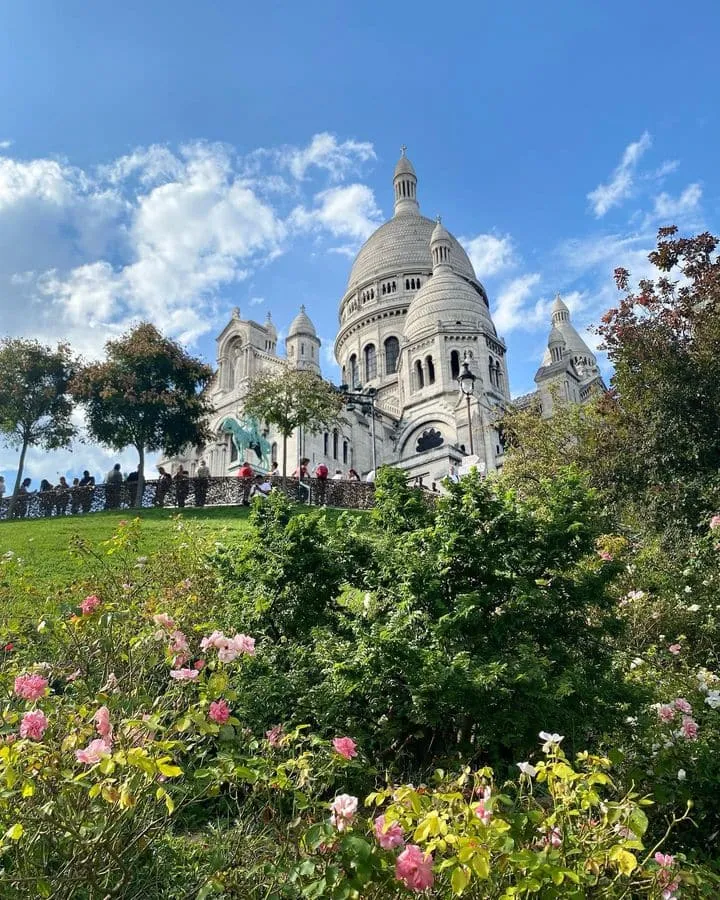 Sacré-Coeur Bazilikası