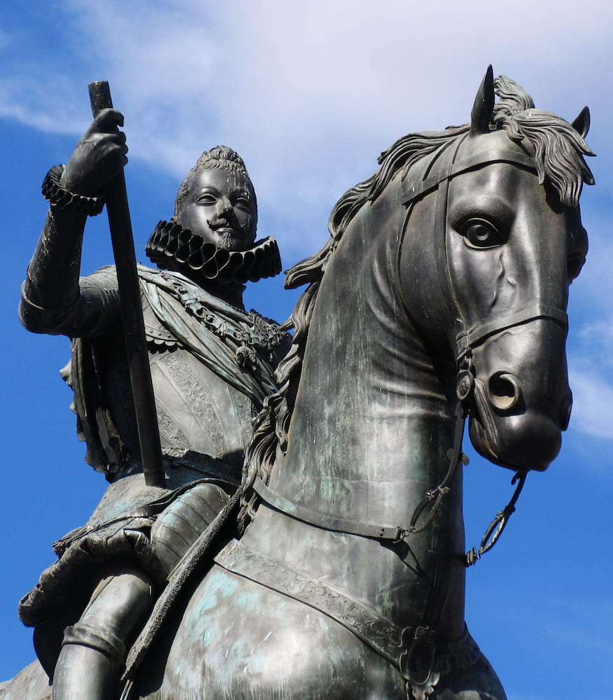 statue of King Philip III