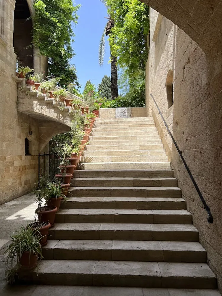 Strada Cavalerilor, Rodos