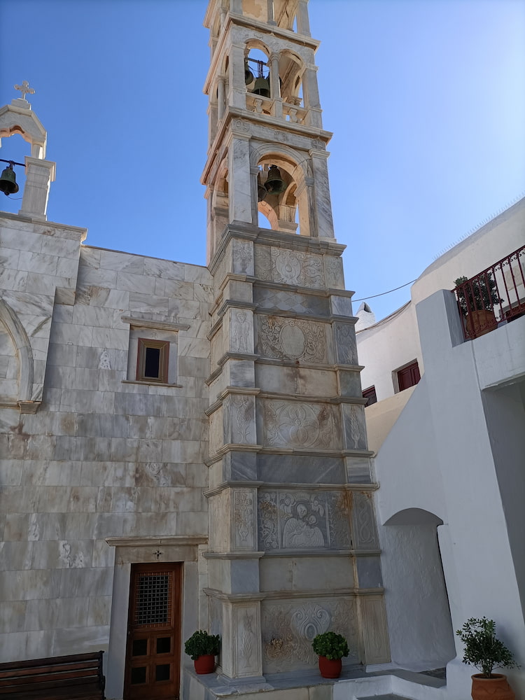 Panagia Tourliani Manastırı