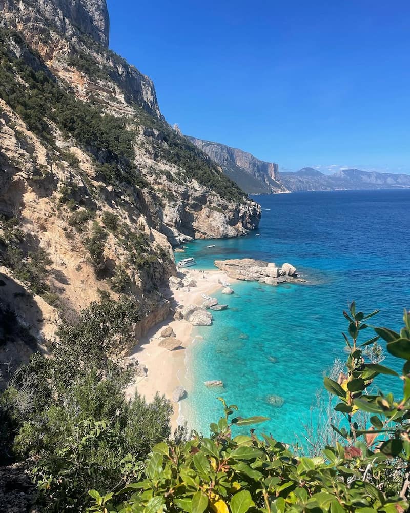 Cala Mariolu, Sardinia