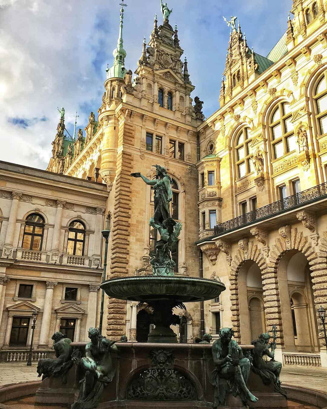  City Hall, Hamburg, Germany