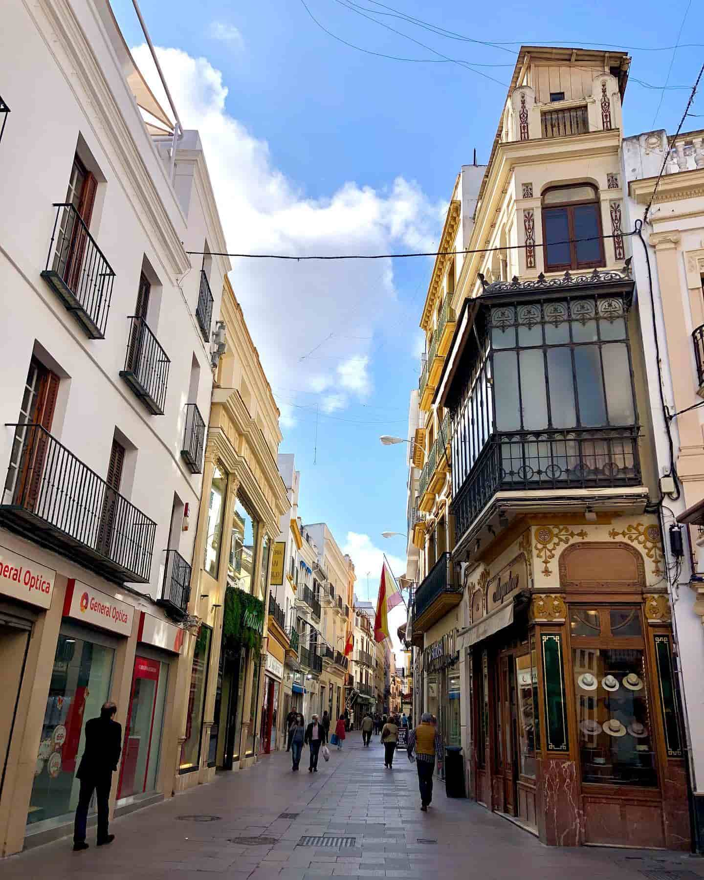 Calle Sierpes, Sevillle, İspanya