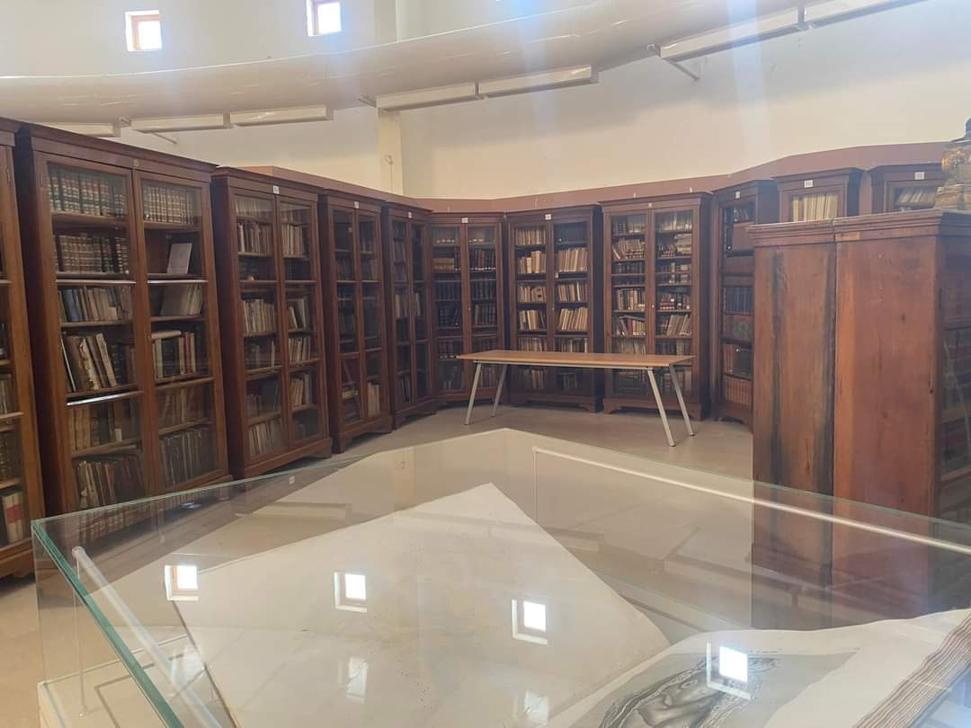 Iakovatios Library