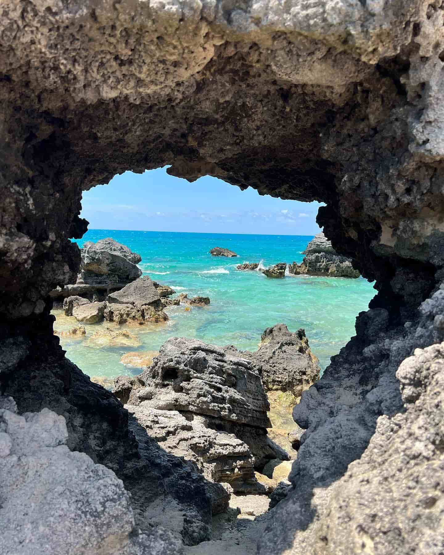 Tobacco Bay Beach, Bermuda