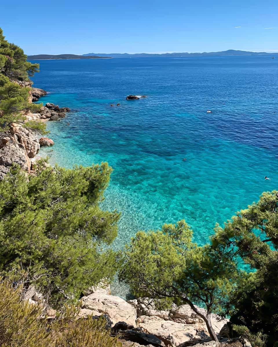 Zavala, Jagodna Plaža